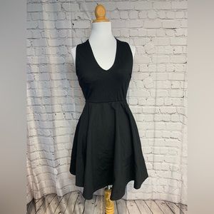 NWT women’s small Lulus dress